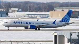 Boeing 737 MAX 10 é aprovado para voar; entregas devem começar nos próximos meses