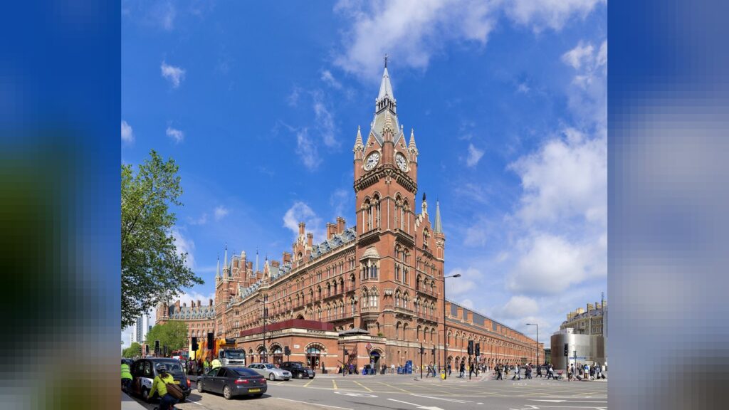 O clipe de “Wannabe” foi filmado no St. Pancras Renaissance Hotel, em Londres.