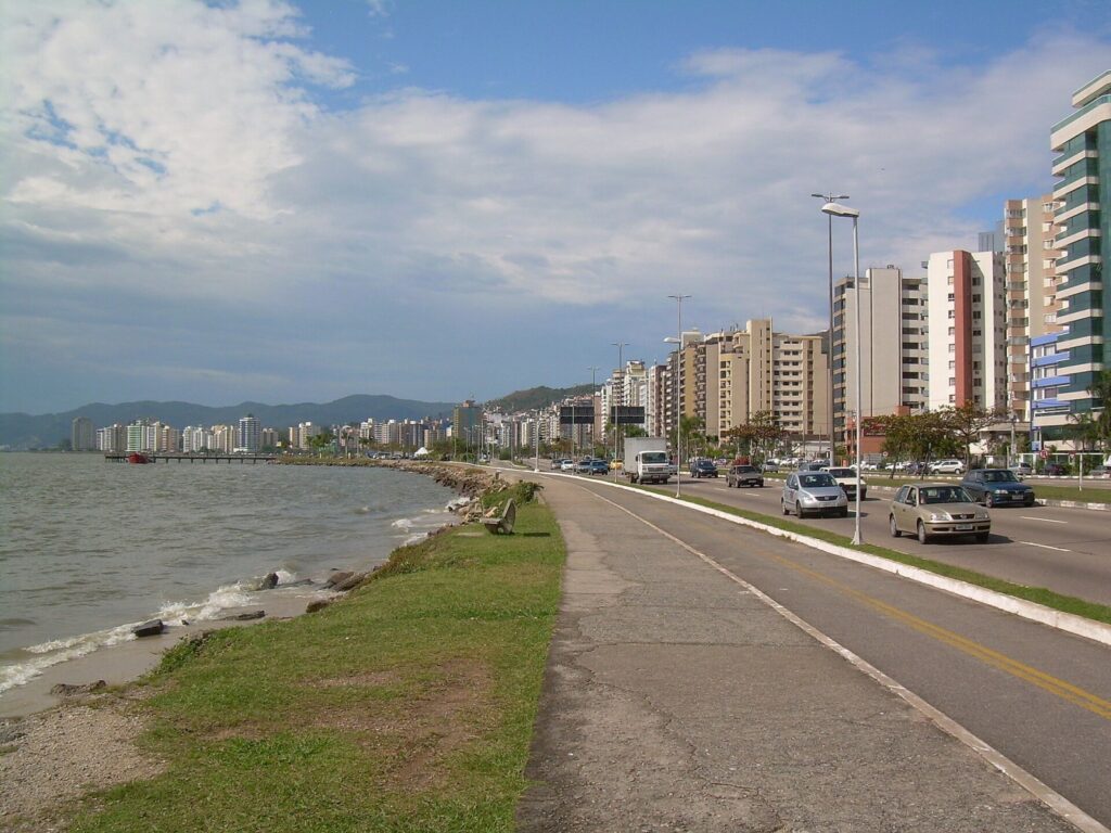 Florianópolis terá sol entre nuvens nesta terça-feira; noite não deve ter chuva Florianópolis