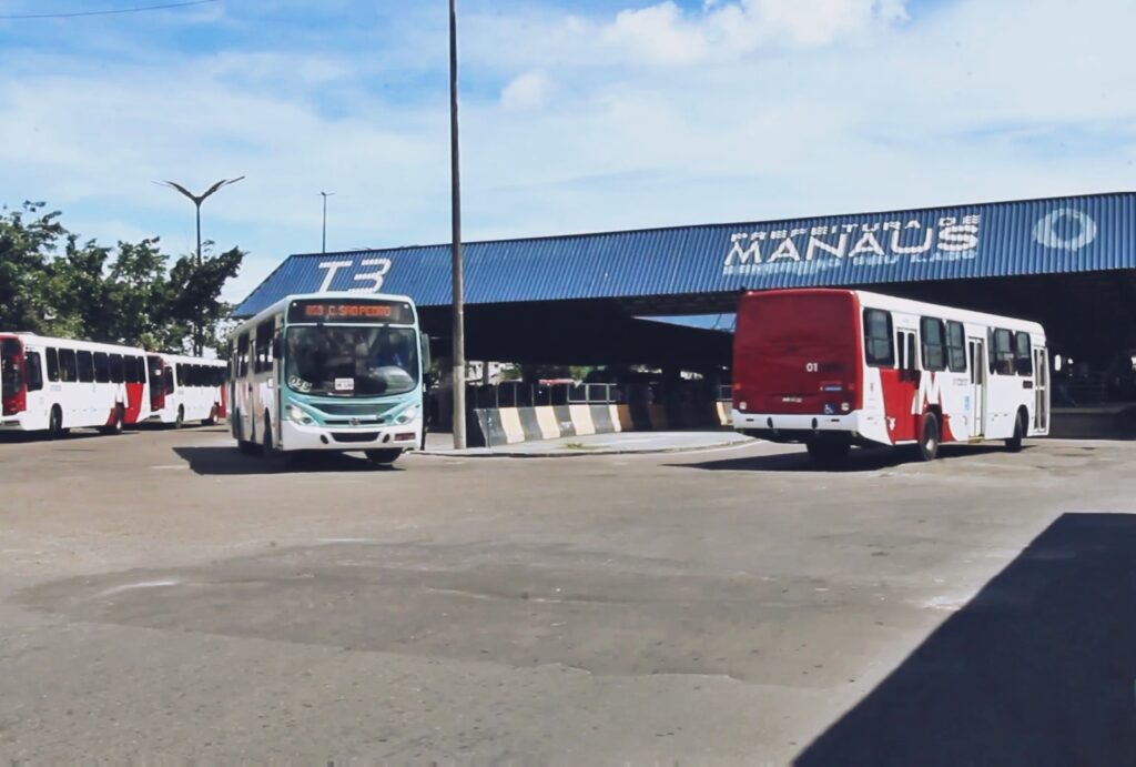 Ônibus grátis nas eleições 2026: horários em Manaus e transporte no interior do AM Ônibus grátis nas eleições 2026: horários em Manaus e transporte no interior do AM
