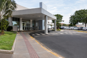 Polícia investiga morte de bebê após parto em hospital de Registro