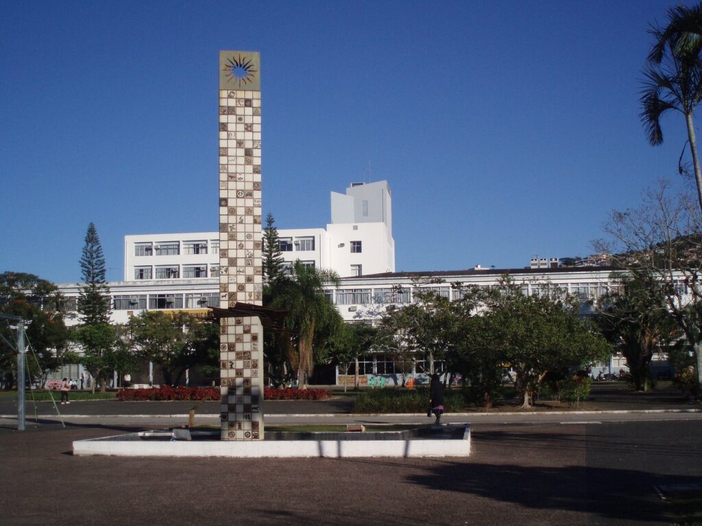 Transferência UFSC 2027: edital oferece 5.139 vagas; inscrições até 30 de outubro Universidade Federal de Santa Catarina
